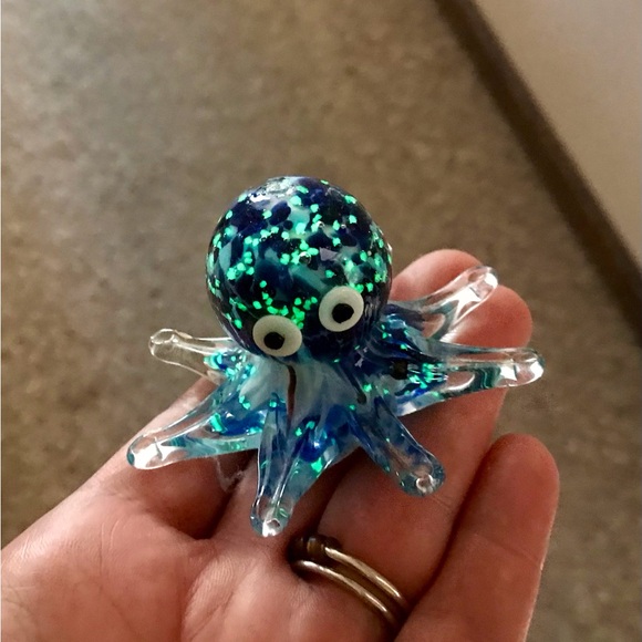 Glow In The Dark Glass Octopus Nautical Accent Decoration Figure Beach House - Picture 10 of 10